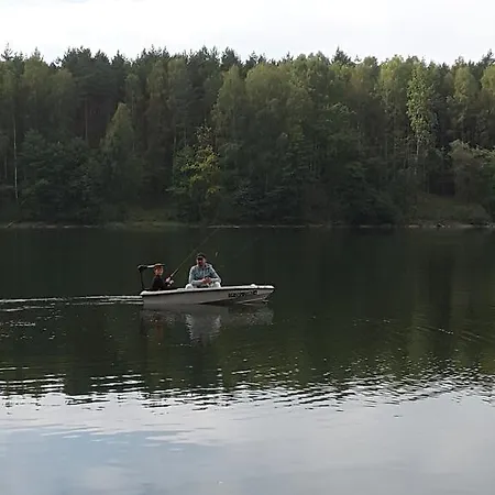 Bzy I Magnolie فندق مبيت وإفطار Lubowo (Szczecinek)