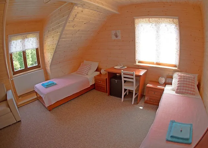 Bzy I Magnolie 3* Lubowo (Szczecinek)